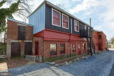 175 Pleasant Ave, Columbia, PA 17512