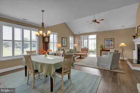 1084 Presidents Dr, Lititz, PA 17543 photo 4