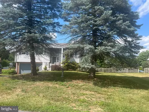 105 Brusen Dr, Lititz, PA 17543 photo 6