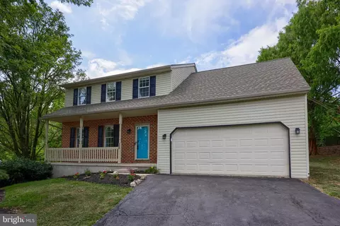 488 Lancer Dr, Columbia, PA 17512