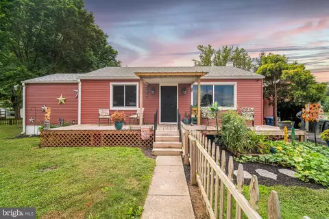 212 Elk Ave, Marietta, PA 17547