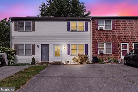 287 Radio Rd, Elizabethtown, PA 17022