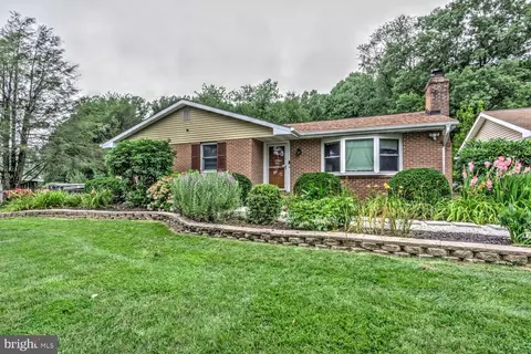 5803 Lincoln Hwy, Gap, PA 17527
