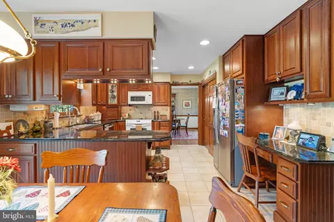 Kitchen - 1121 Old Eagle Rd, Lancaster, PA 17601 photo 2 of 7