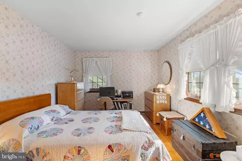Bedroom - 1121 Old Eagle Rd, Lancaster, PA 17601 photo 5 of 12