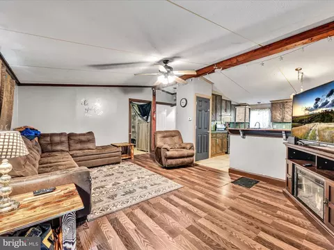 950 Hope Ave, Lititz, PA 17543 photo 5