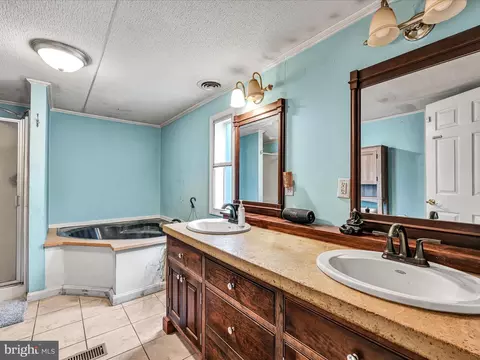 950 Hope Ave, Lititz, PA 17543 photo 16