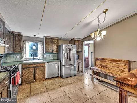 950 Hope Ave, Lititz, PA 17543 photo 9