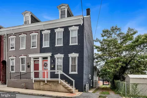 202 Poplar St, Columbia, PA 17512
