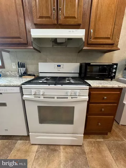 200 W Burkholder Dr #13, Lititz, PA 17543 photo 15