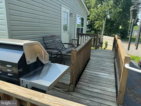 200 W Burkholder Dr #13, Lititz, PA 17543 photo 6