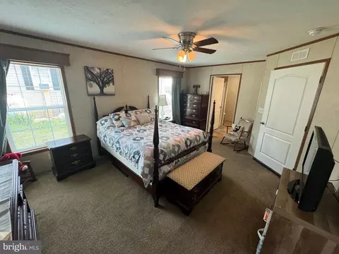 200 W Burkholder Dr #13, Lititz, PA 17543 photo 21