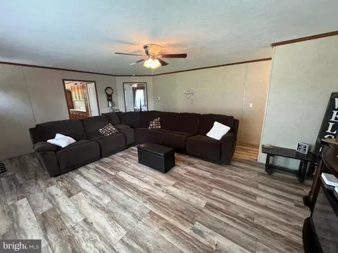 200 W Burkholder Dr #13, Lititz, PA 17543 photo 16