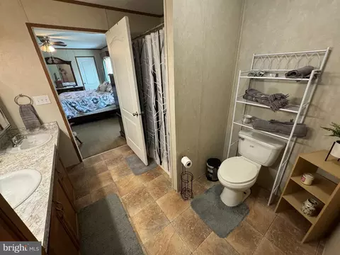 200 W Burkholder Dr #13, Lititz, PA 17543 photo 25