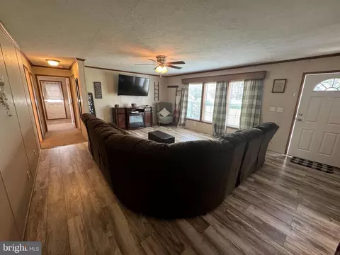 200 W Burkholder Dr #13, Lititz, PA 17543 photo 18