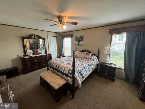 200 W Burkholder Dr #13, Lititz, PA 17543 photo 20