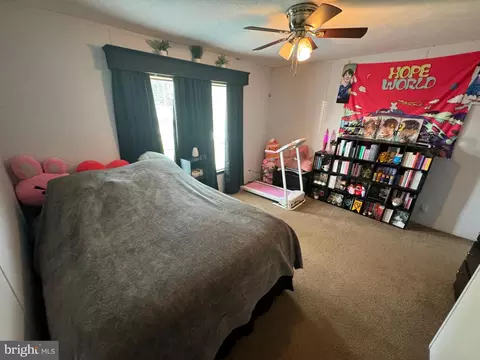 200 W Burkholder Dr #13, Lititz, PA 17543 photo 27