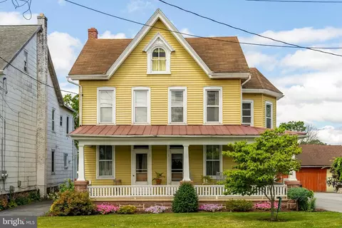1215 Reading Rd, Narvon, PA 17555