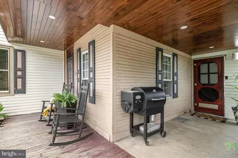731 Hopeland Rd, Lititz, PA 17543 photo 4