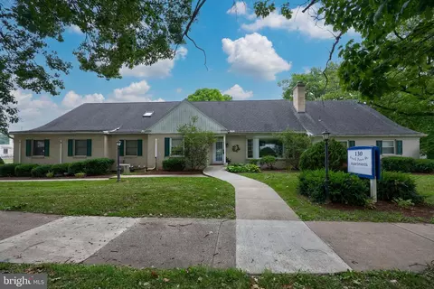 130 S Penn St, Manheim, PA 17545