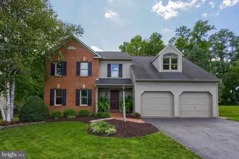1824 Krystle Dr, Lancaster, PA 17602