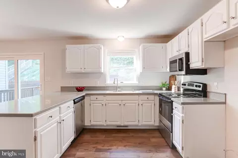 12 Edgewood Dr, Lititz, PA 17543 photo 11