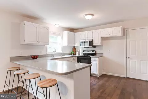 12 Edgewood Dr, Lititz, PA 17543 photo 13