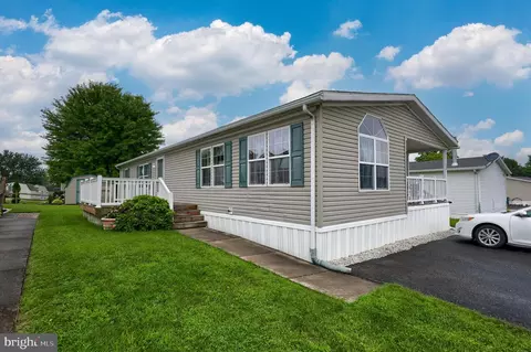 132 Tulip Cir, Ephrata, PA 17522