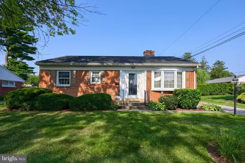 5980 Reeves Rd, East Petersburg, PA 17520