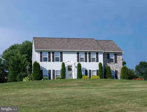 386 Fox Hunt Dr, Nottingham, PA 19362
