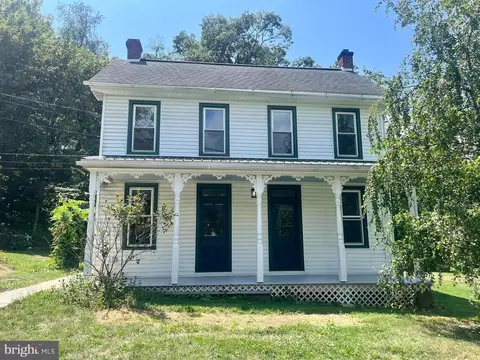 4510 Fairview Rd, Columbia, PA 17512