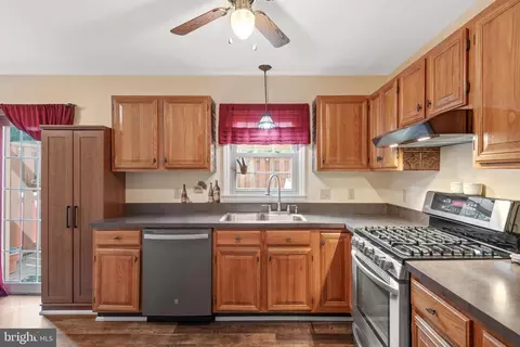 81 Robinhill Dr, Lititz, PA 17543 photo 19