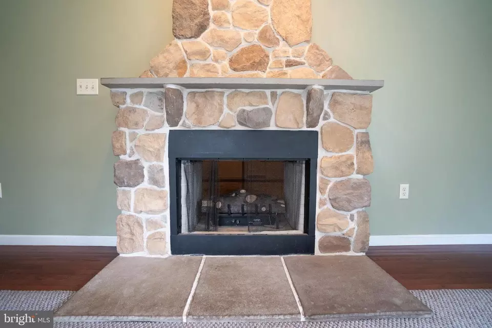Other - 1007 Rebecca Dr, Lititz, PA 17543 photo 4 of 9