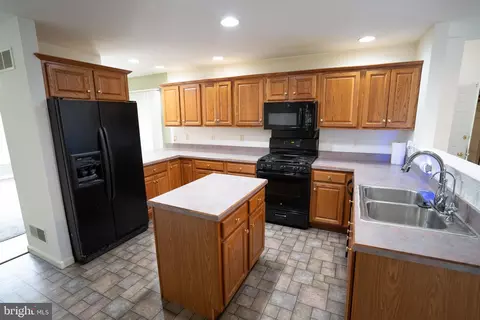 Kitchen - 1007 Rebecca Dr, Lititz, PA 17543 photo 1 of 1