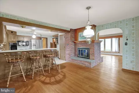 114 Brubaker Rd, Lititz, PA 17543 photo 9