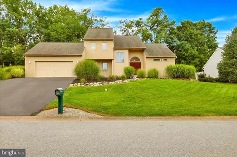 707 Oxford Rd, Lancaster, PA 17601