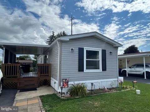 488 Brendon Dr, Leola, PA 17540
