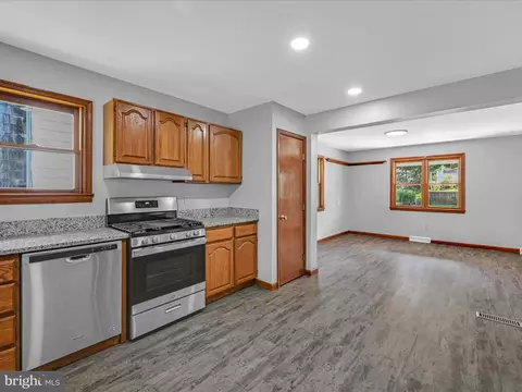 Other - 203 Leaman St, Lititz, PA 17543 photo 3 of 4