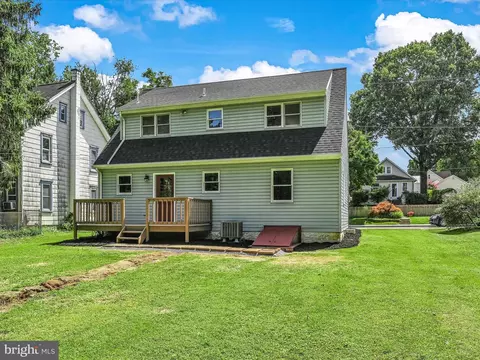 Exterior - 203 Leaman St, Lititz, PA 17543 photo 5 of 5