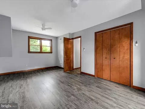 Bedroom - 203 Leaman St, Lititz, PA 17543 photo 5 of 7