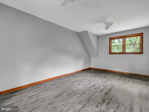 Bedroom - 203 Leaman St, Lititz, PA 17543 photo 3 of 7