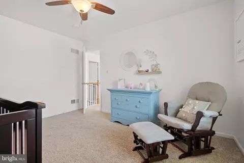 Bedroom - 227 Deerfield Ln, Lititz, PA 17543 photo 5 of 5