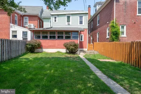 Exterior - 140 Front St, Lititz, PA 17543 photo 8 of 12