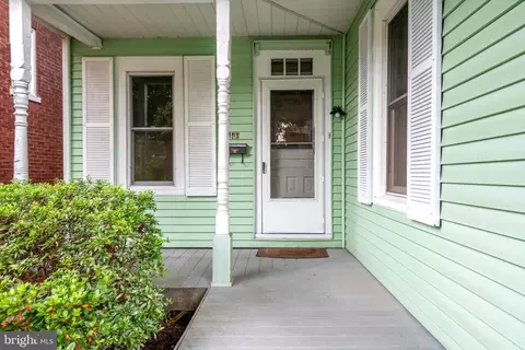 Exterior - 140 Front St, Lititz, PA 17543 photo 5 of 12