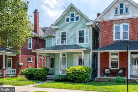 Exterior - 140 Front St, Lititz, PA 17543 photo 2 of 12