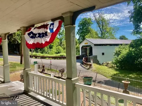 100 Middle Creek Rd, Lititz, PA 17543 photo 3