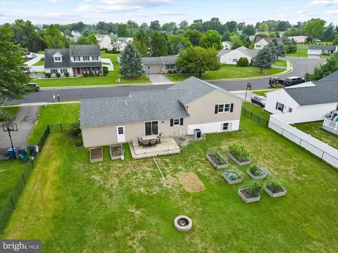 View/Area - 27 Silverleaf Dr, Mount Joy, PA 17552 photo 6 of 6