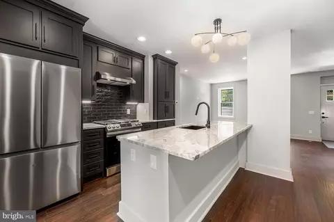 38 S Water St, Lancaster, PA 17603