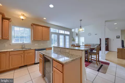 Kitchen - 357 Wheatfield Dr, Lititz, PA 17543 photo 1 of 7