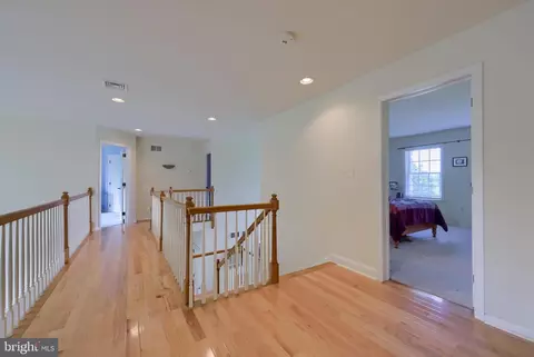 Entry Way - 357 Wheatfield Dr, Lititz, PA 17543 photo 5 of 6